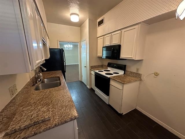 4349 Bellaire Drive S - Photo 3