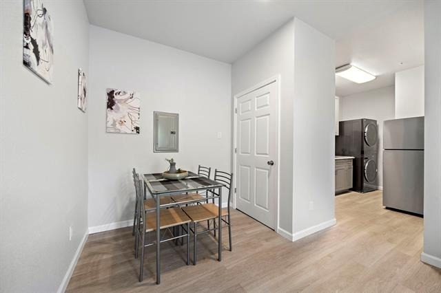 808 Sealy Street - Photo 13