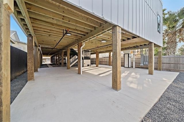 808 Sealy Street - Photo 21
