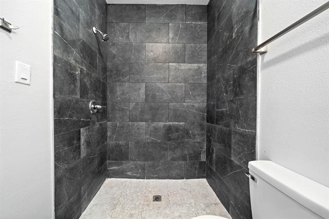808 Sealy Street - Photo 20