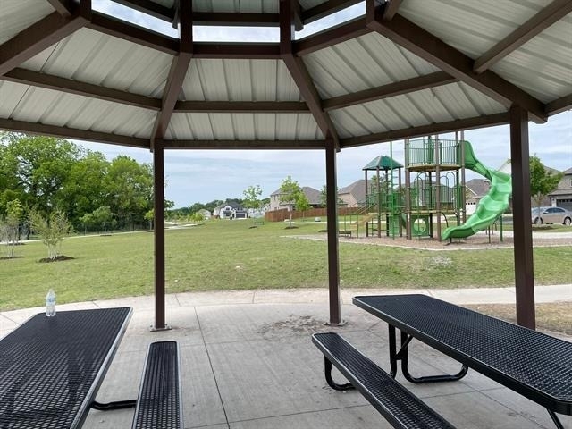 1101 Mahogany Drive - Photo 27