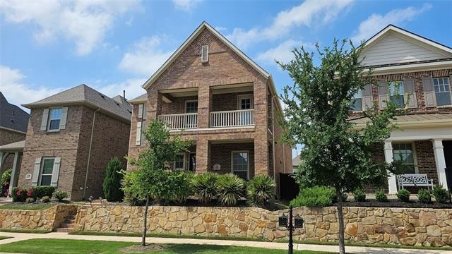 1042 Stephen Street - Photo 0
