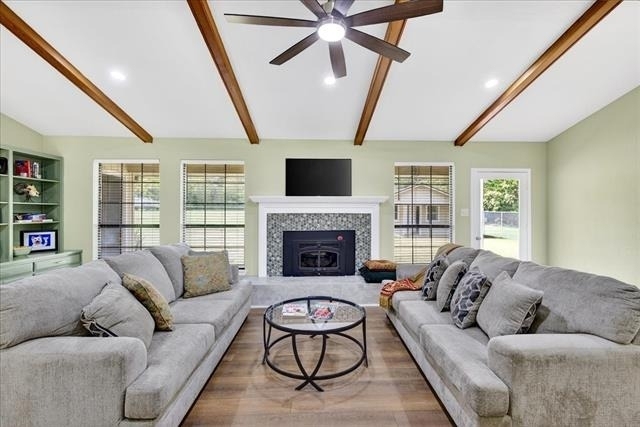 8009 Wood Lane - Photo 11