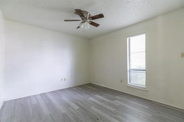 4925 Greenslope Drive - Photo 22