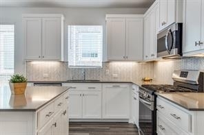 12912 Leopold Trail - Photo 14