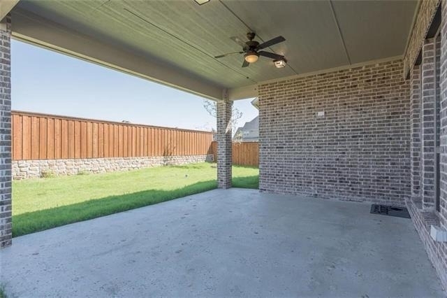 560 Thoroughbred Avenue - Photo 23