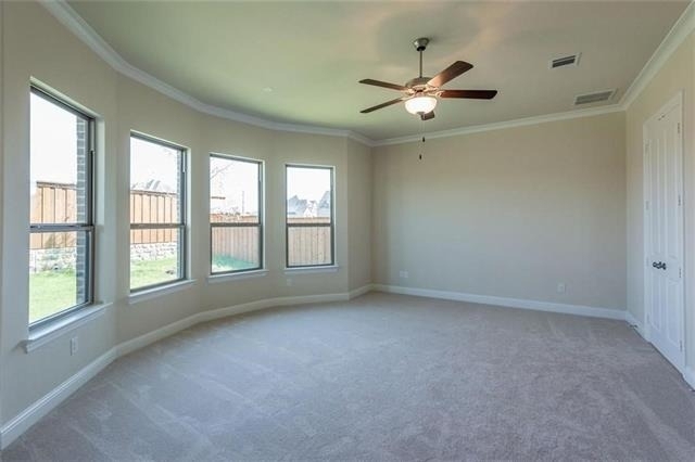 560 Thoroughbred Avenue - Photo 14