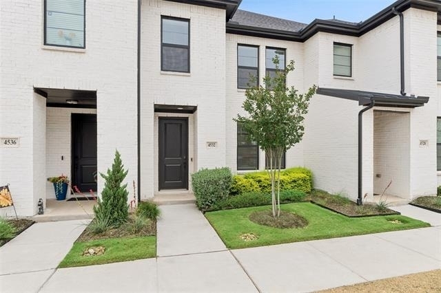 4532 Tripp Street - Photo 0