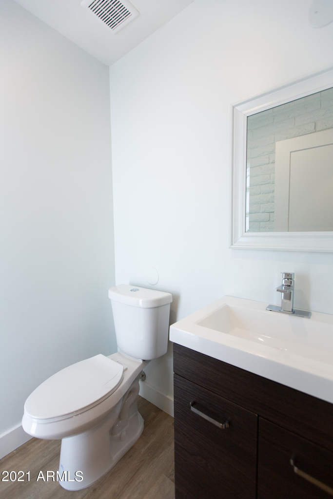 4310 N 78th Street - Photo 5