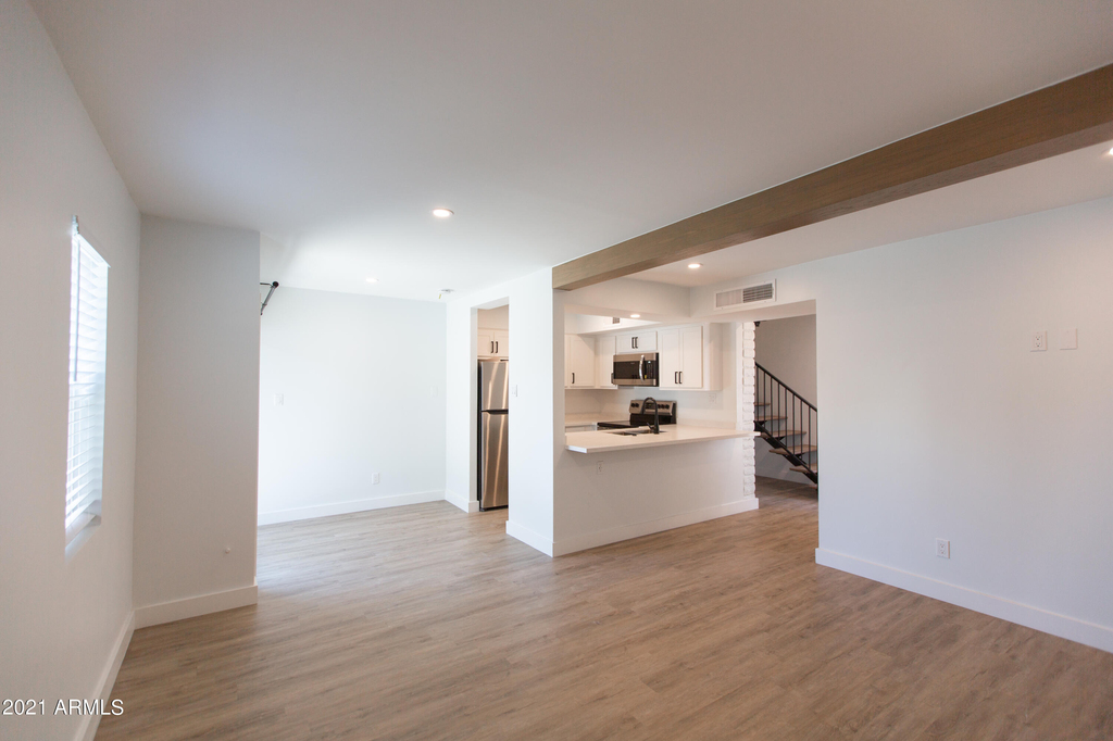 4310 N 78th Street - Photo 2