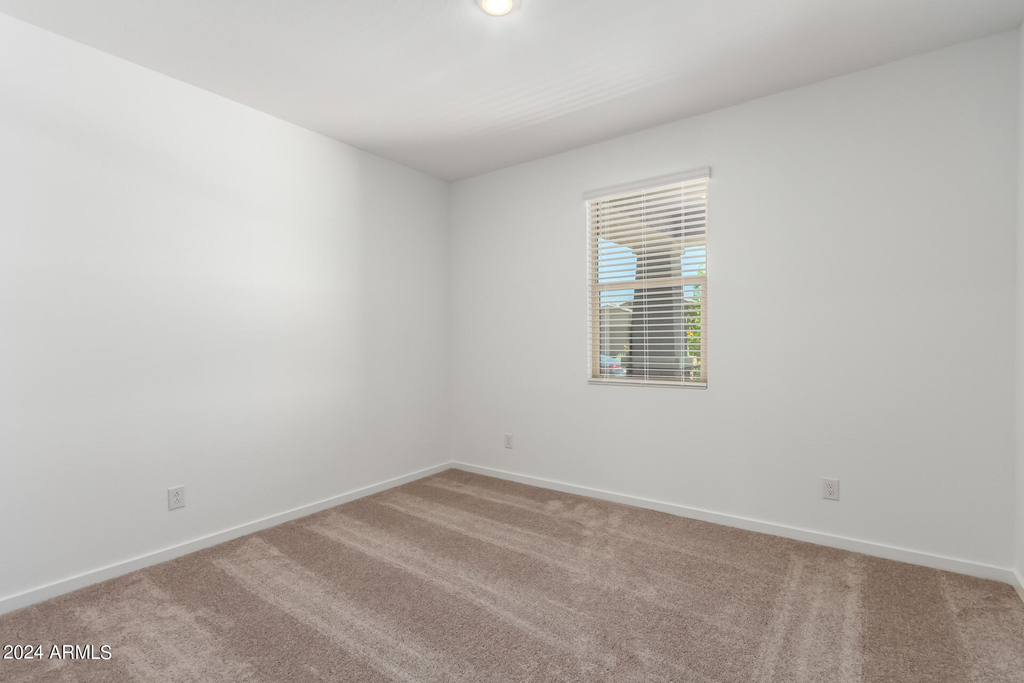 16038 W El Cortez Place - Photo 18