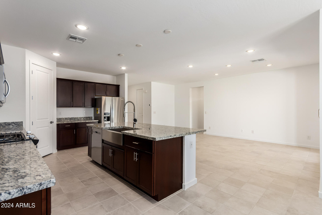 16038 W El Cortez Place - Photo 3