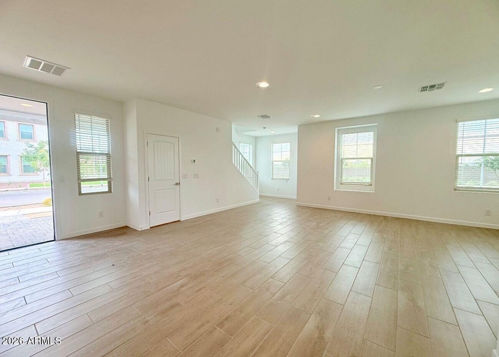 26021 N 23rd Avenue - Photo 3