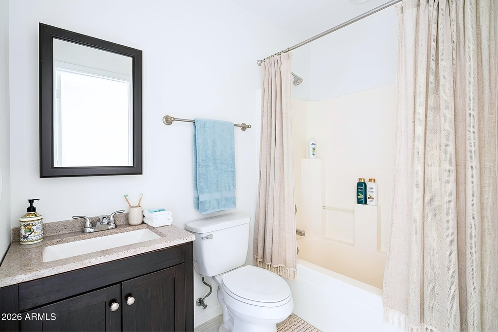 9321 W Hillcrest Place - Photo 9