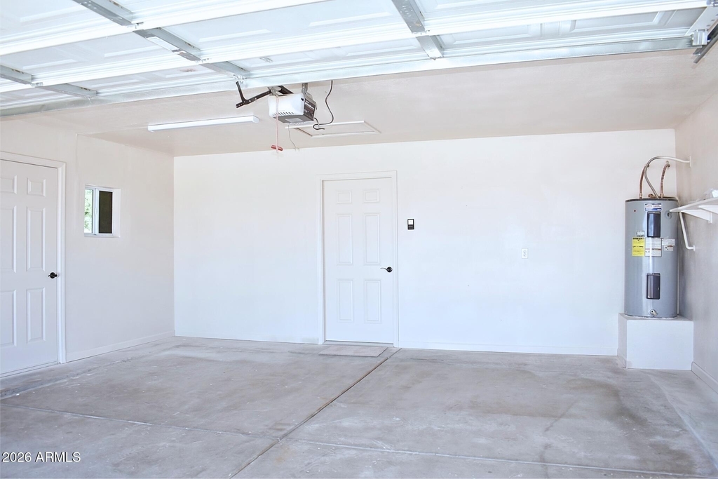 9321 W Hillcrest Place - Photo 11