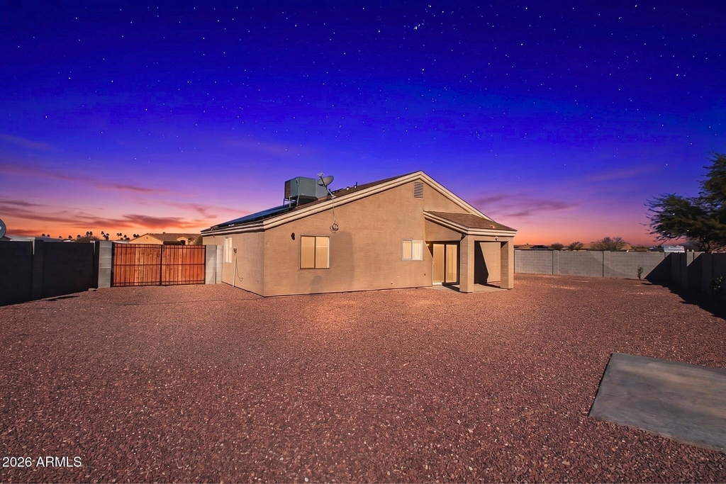 9321 W Hillcrest Place - Photo 3