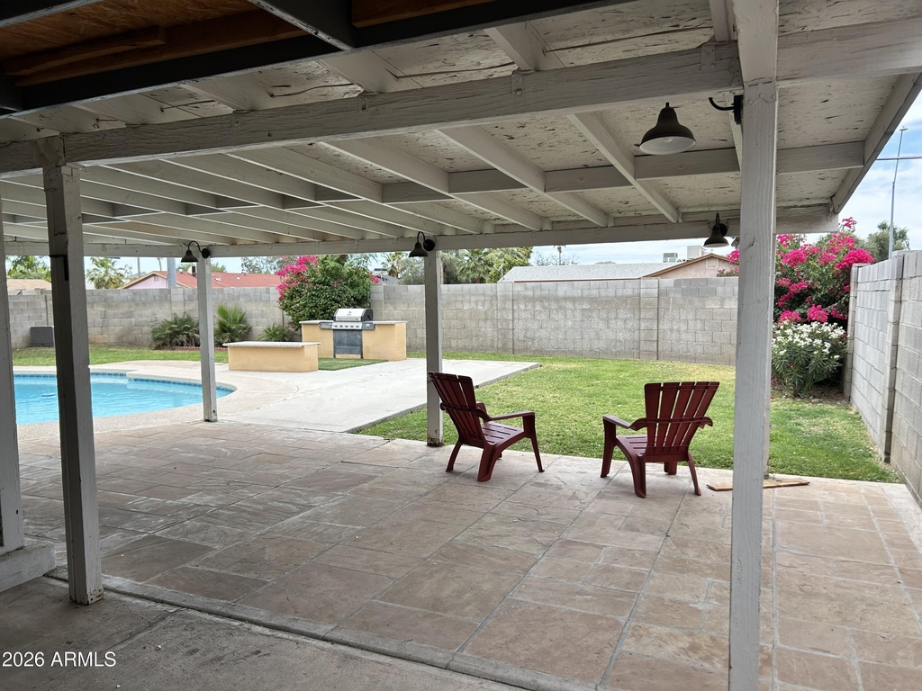 14010 N 40th Place - Photo 6