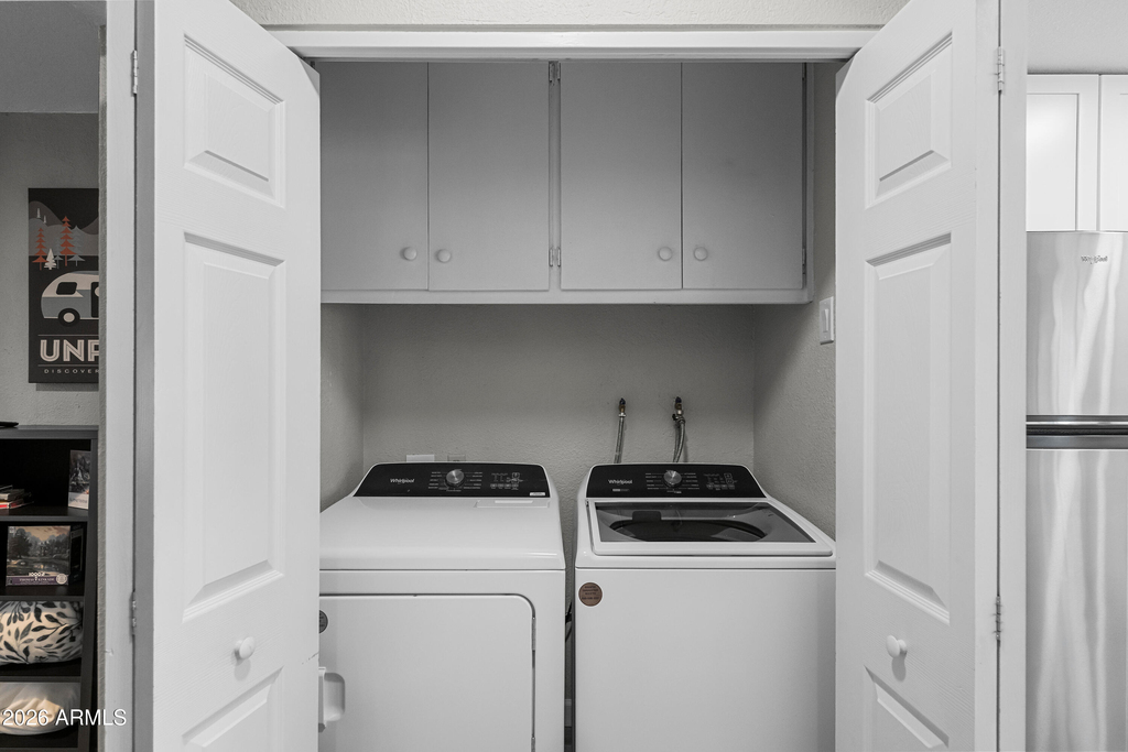 208 E Oxford Drive - Photo 21