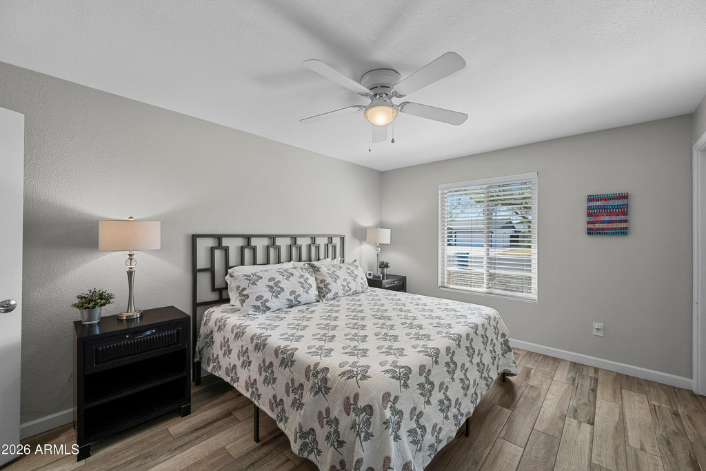 208 E Oxford Drive - Photo 17