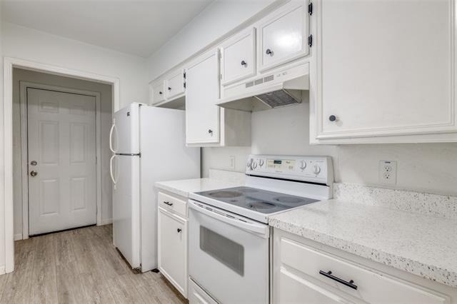 2428 Summer Place Drive - Photo 6