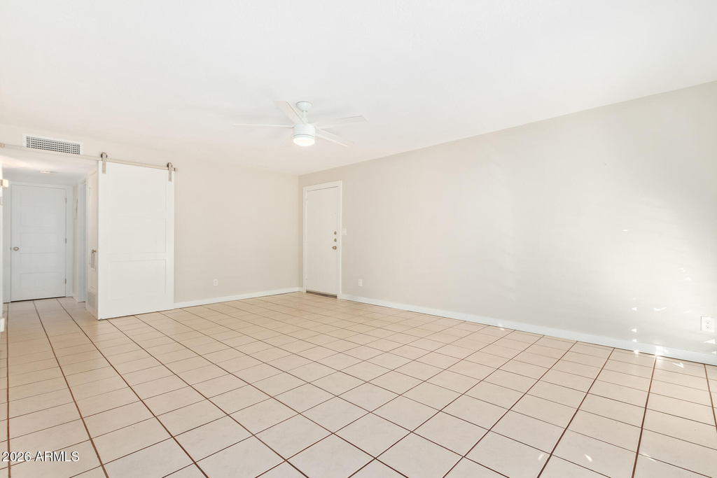 4114 E Calle Redonda -- - Photo 5