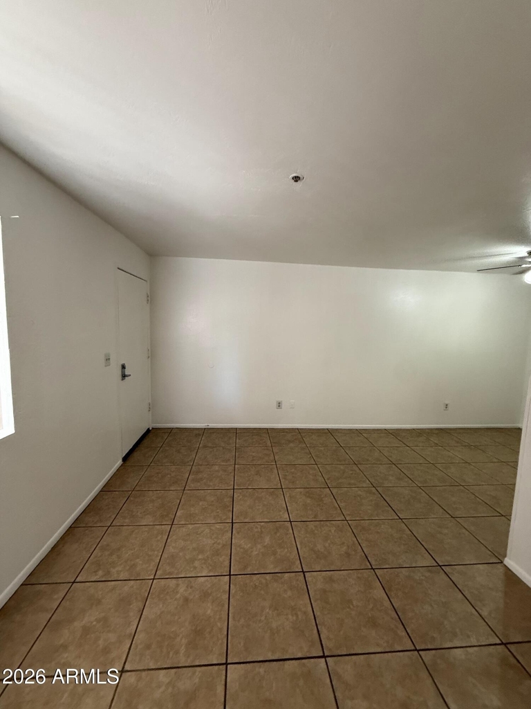 12123 W Bell Road - Photo 4
