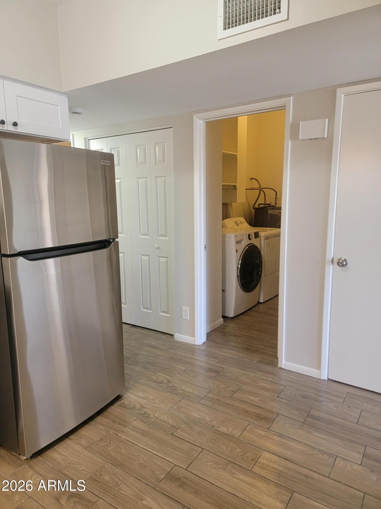 204 N Standage Street - Photo 12