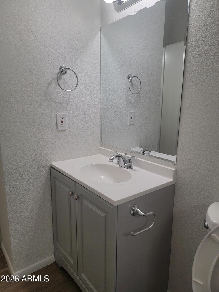 204 N Standage Street - Photo 25
