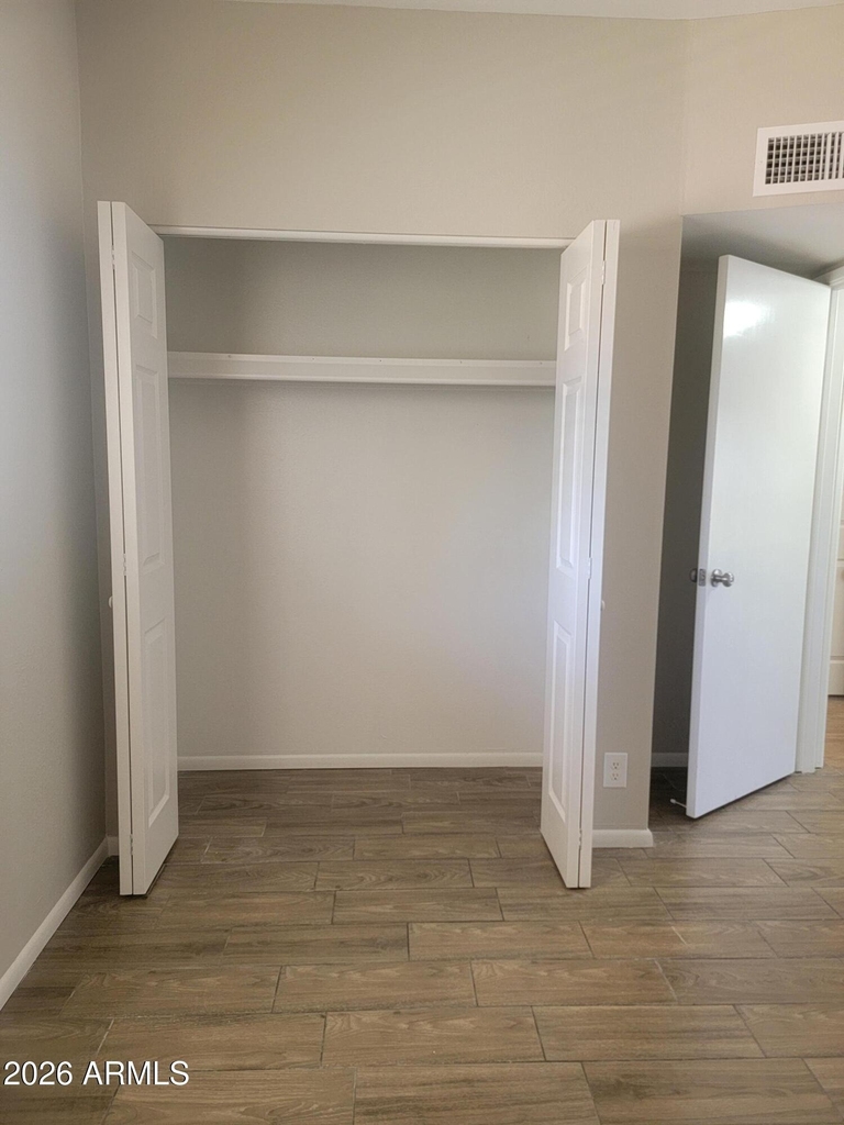 204 N Standage Street - Photo 31