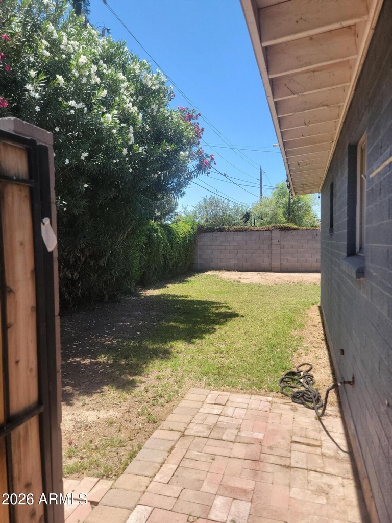 204 N Standage Street - Photo 37