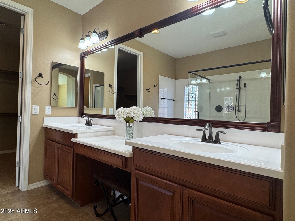 135 W Yellow Wood Avenue - Photo 11