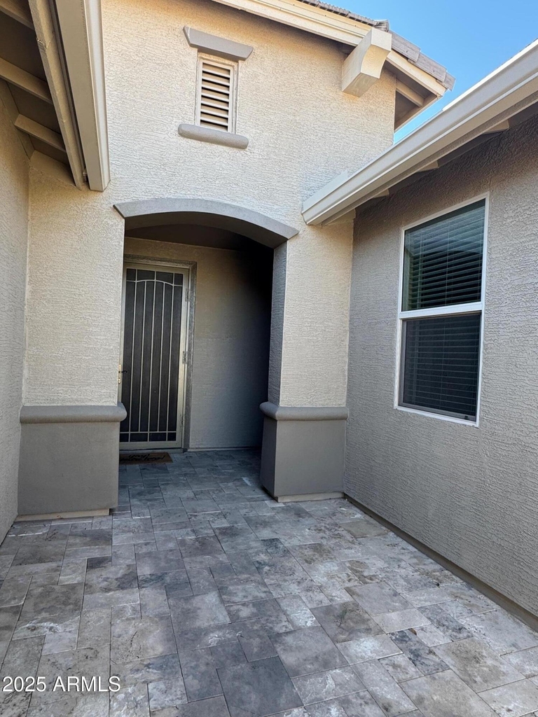135 W Yellow Wood Avenue - Photo 1