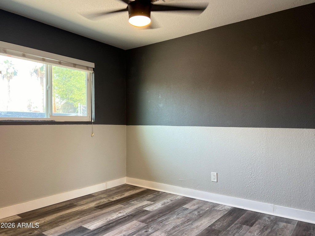 2726 E Willetta Street - Photo 3