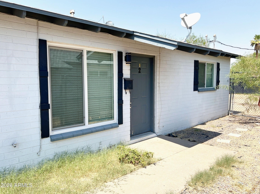 2726 E Willetta Street - Photo 9