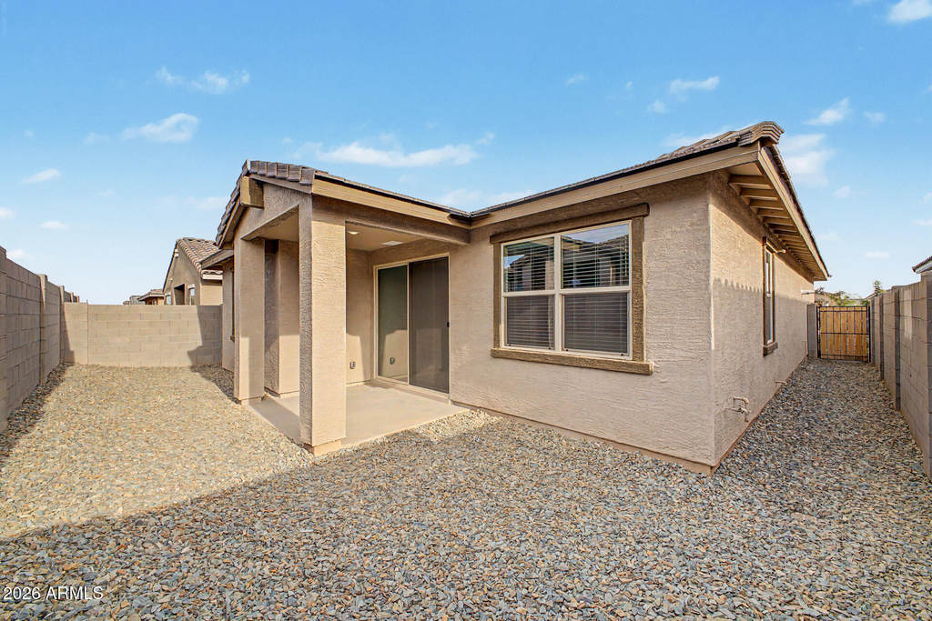 16036 W Desert Hollow Drive - Photo 12