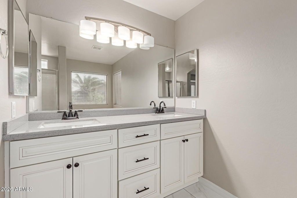 16523 W Saguaro Lane - Photo 7