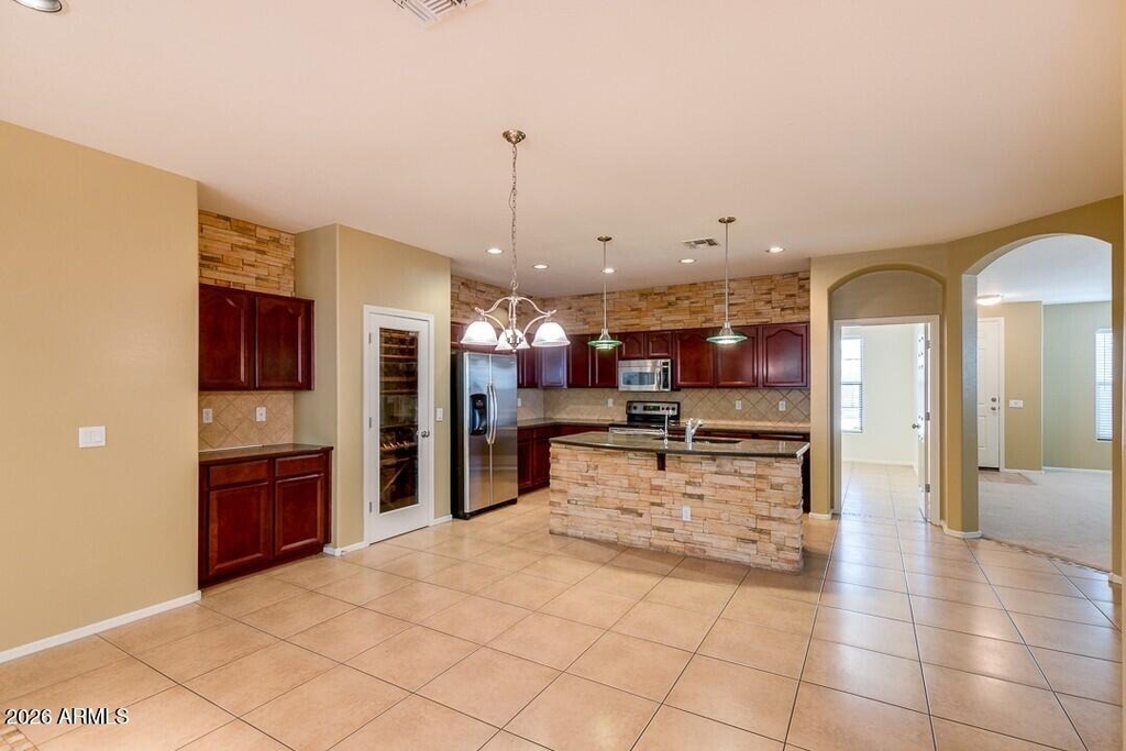 6113 S 44th Lane - Photo 2