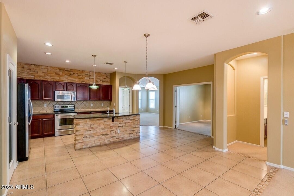 6113 S 44th Lane - Photo 5