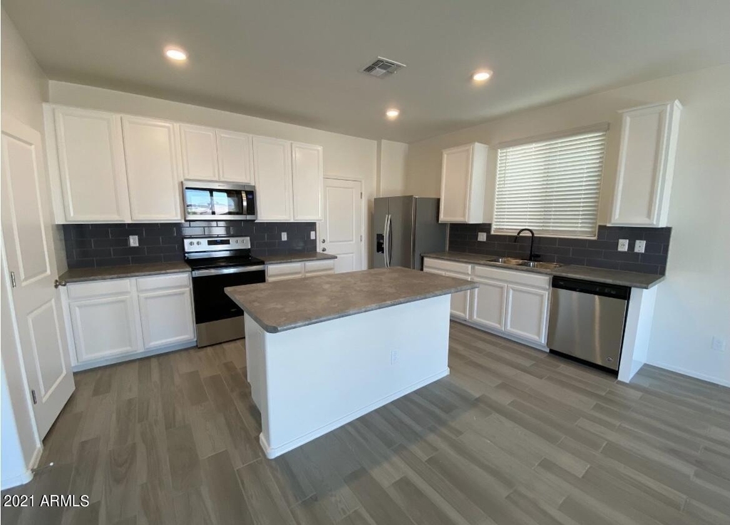 7243 N 125th Drive - Photo 4