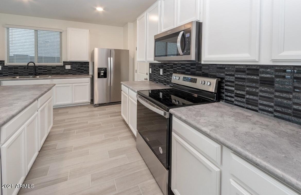7243 N 125th Drive - Photo 5
