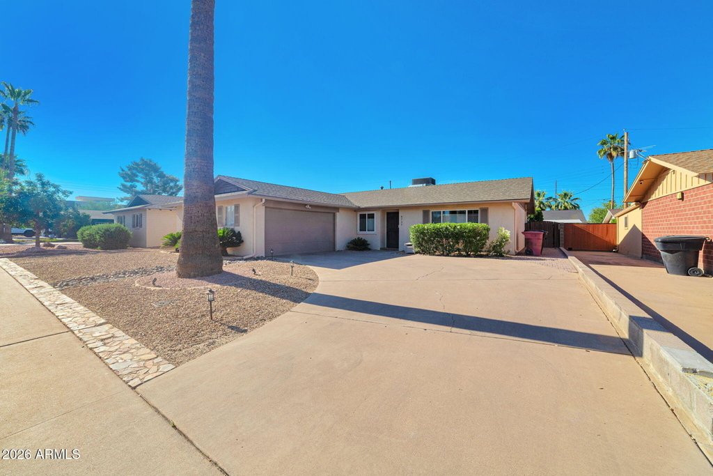 8737 E Plaza Avenue - Photo 1