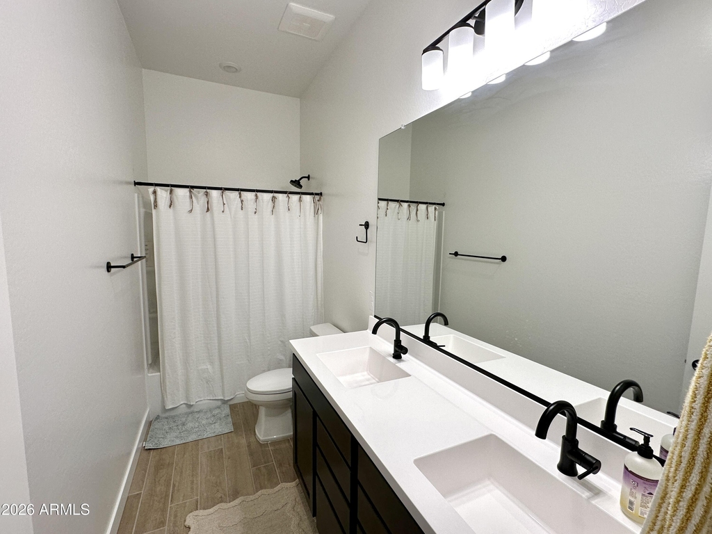 3718 E Gold Mountain Avenue - Photo 4