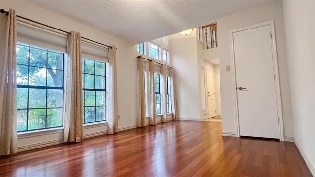 6606 Cliffwood Court - Photo 3