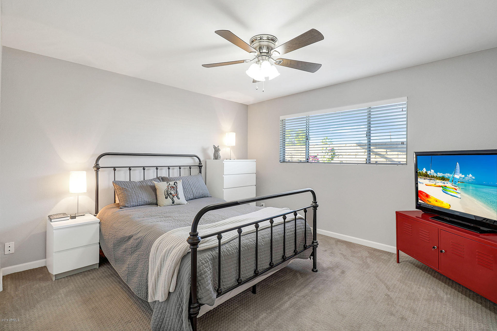 3635 E Turney Avenue - Photo 15