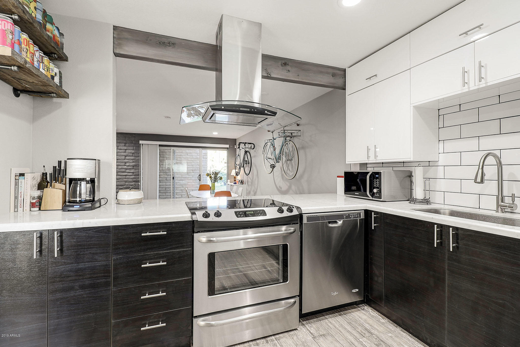3635 E Turney Avenue - Photo 3