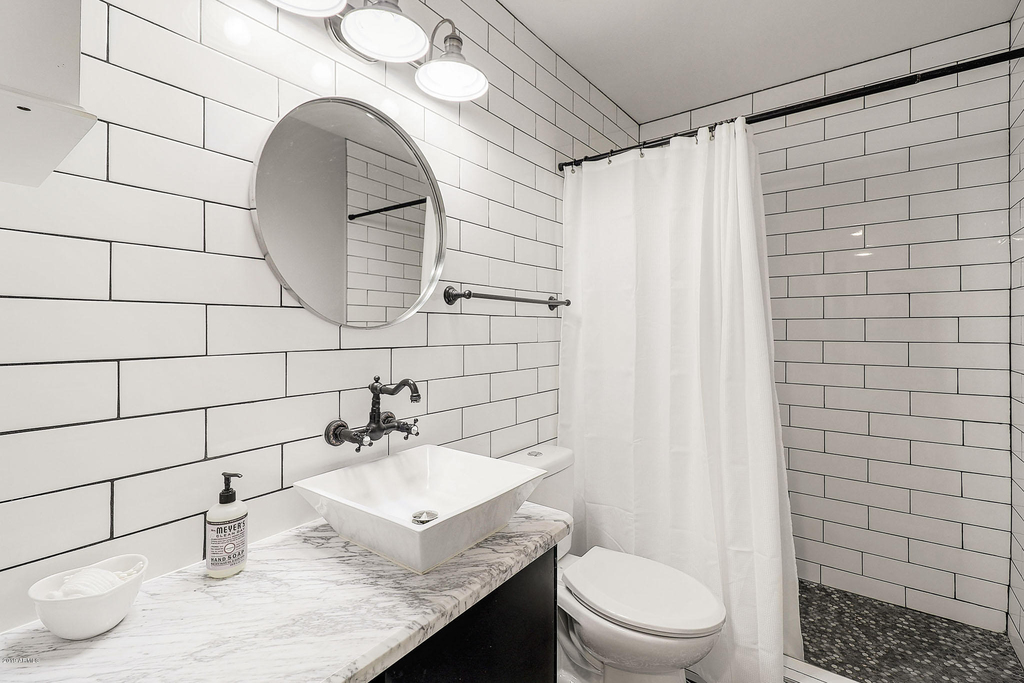 3635 E Turney Avenue - Photo 17