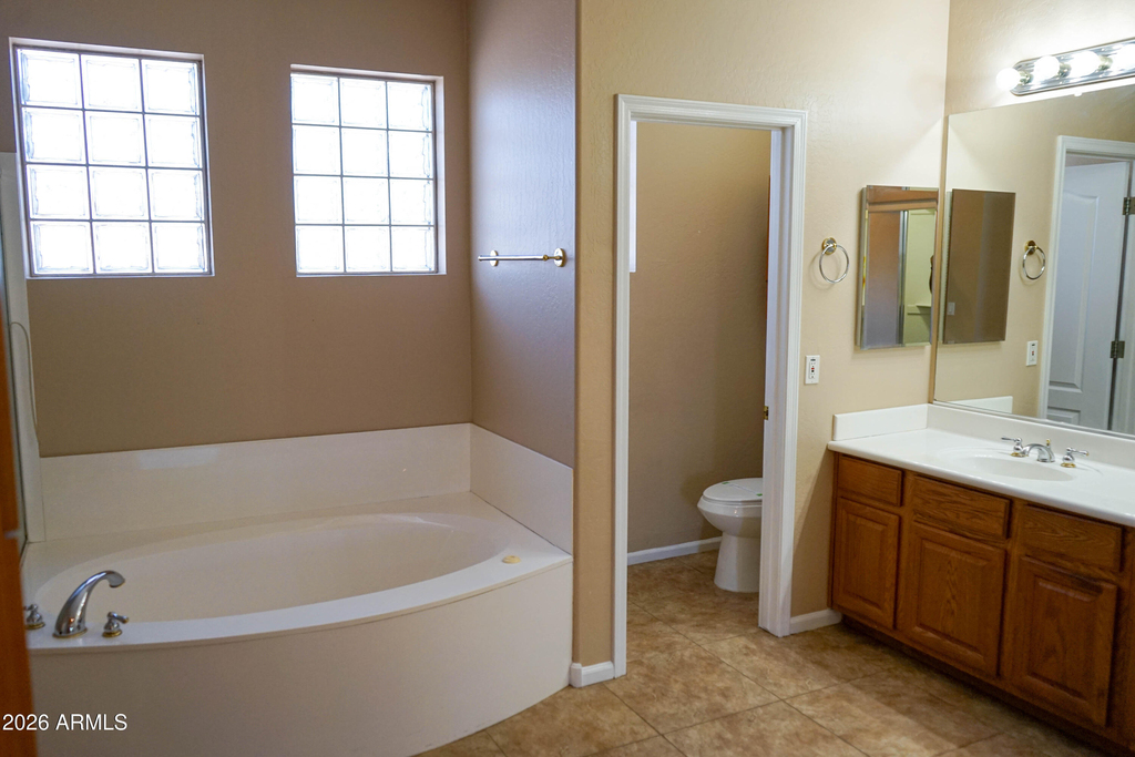 541 N Danielson Way - Photo 58