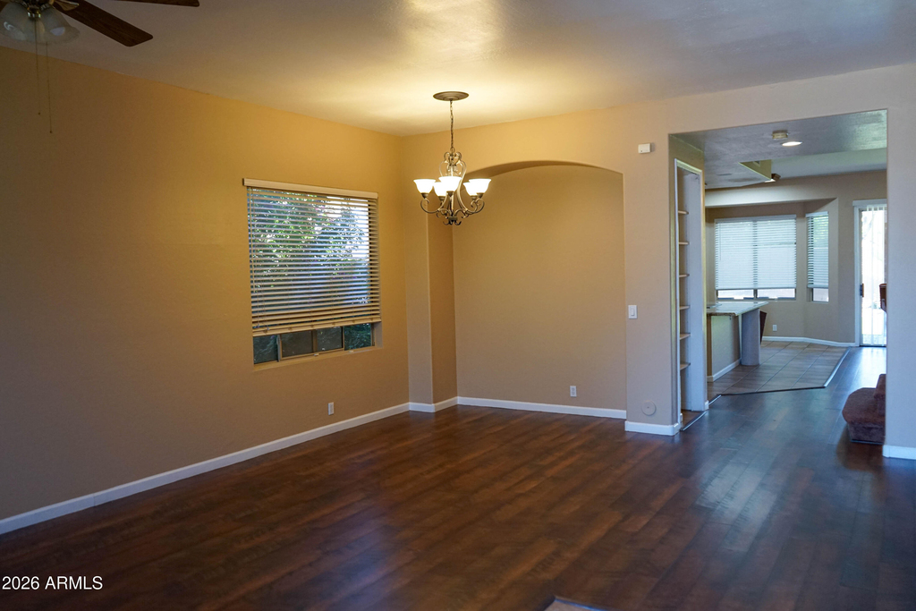 541 N Danielson Way - Photo 2