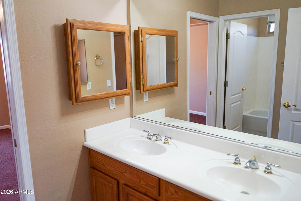 541 N Danielson Way - Photo 49