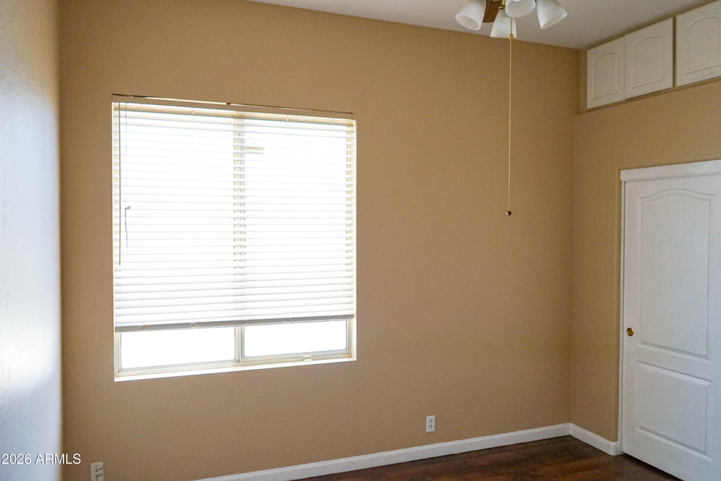541 N Danielson Way - Photo 30